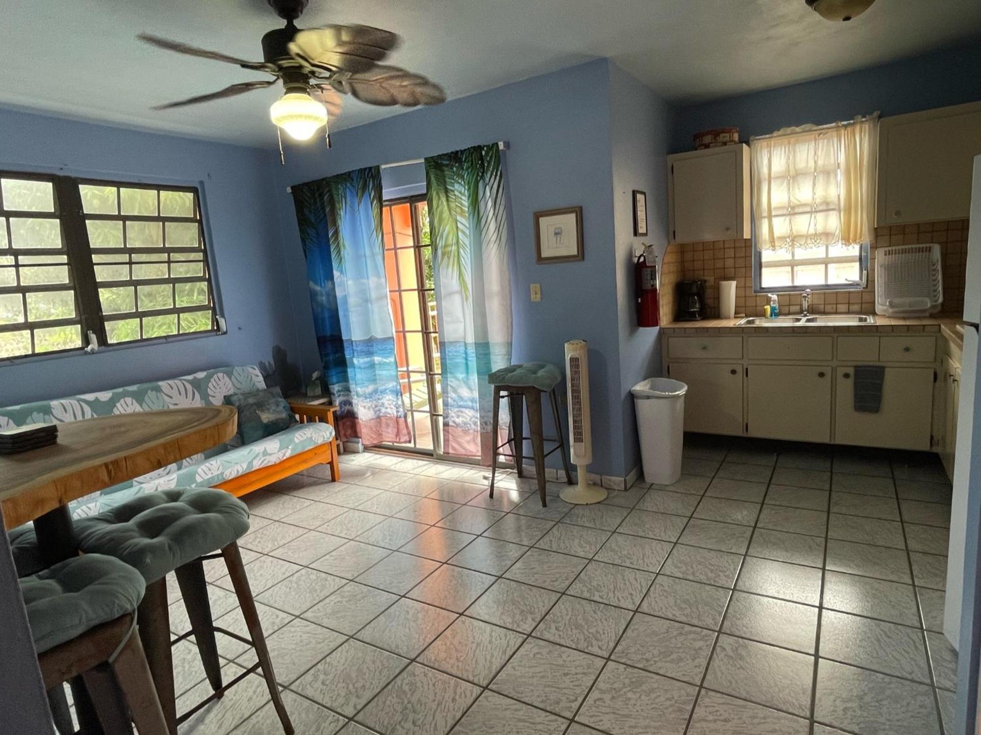 Esperanza Inn Guesthouse (Adults Only) ビエケス 部屋 写真