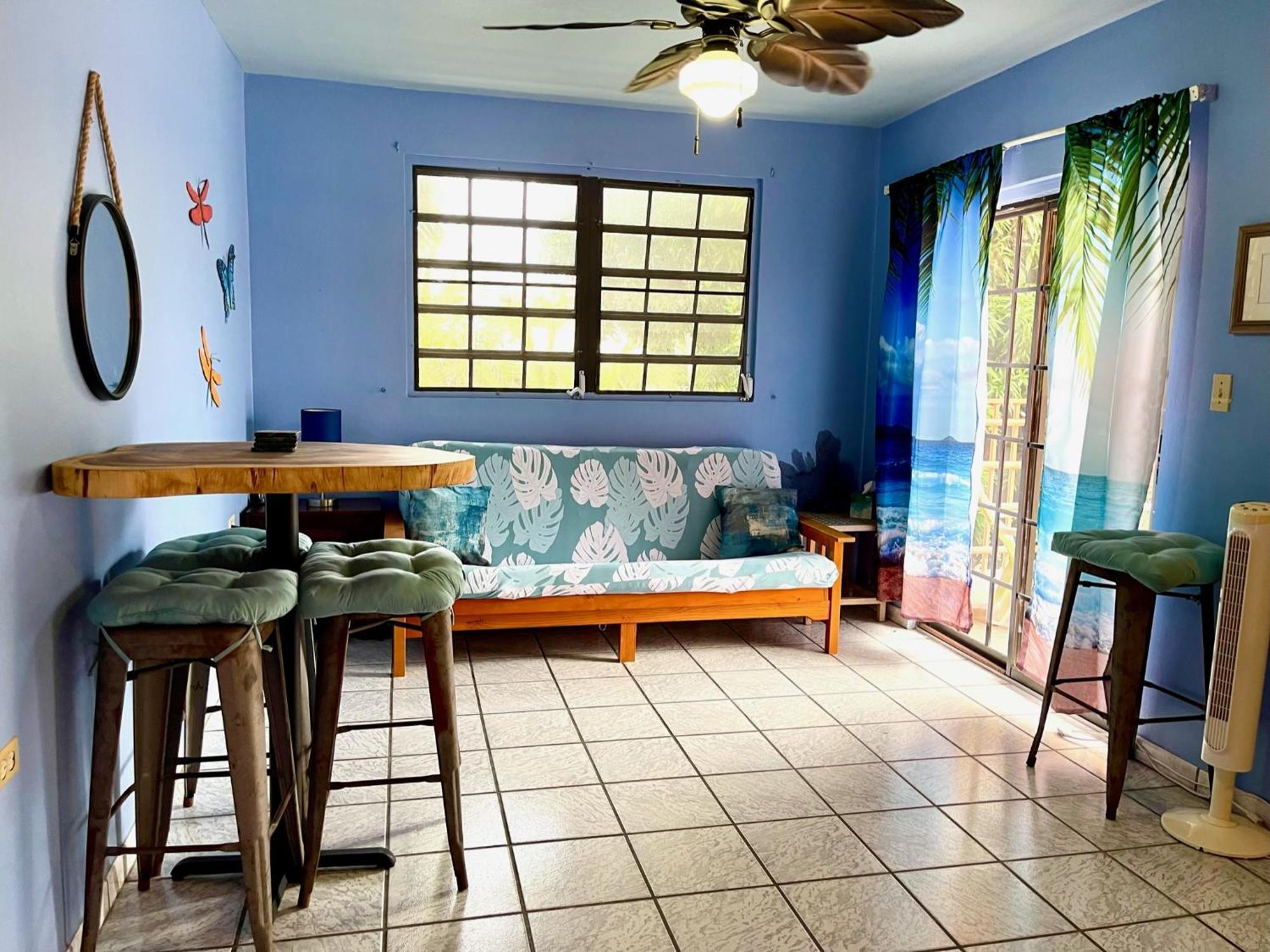 Esperanza Inn Guesthouse (Adults Only) ビエケス 部屋 写真