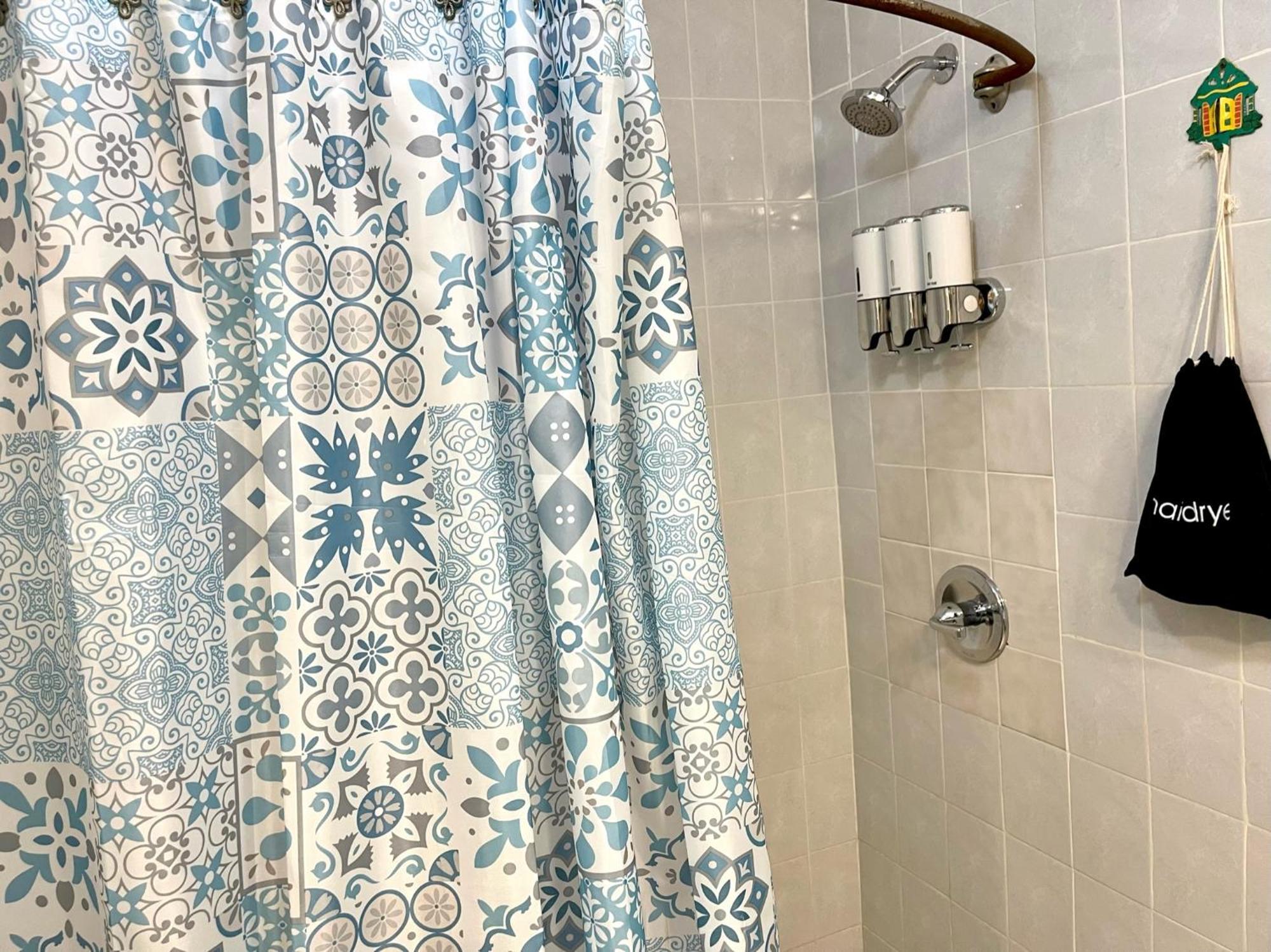 Esperanza Inn Guesthouse (Adults Only) ビエケス 部屋 写真